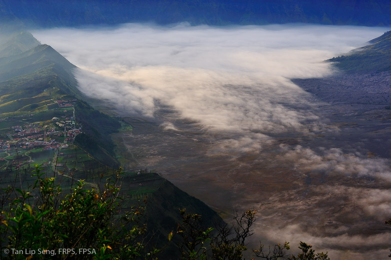 Dispersing Clouds